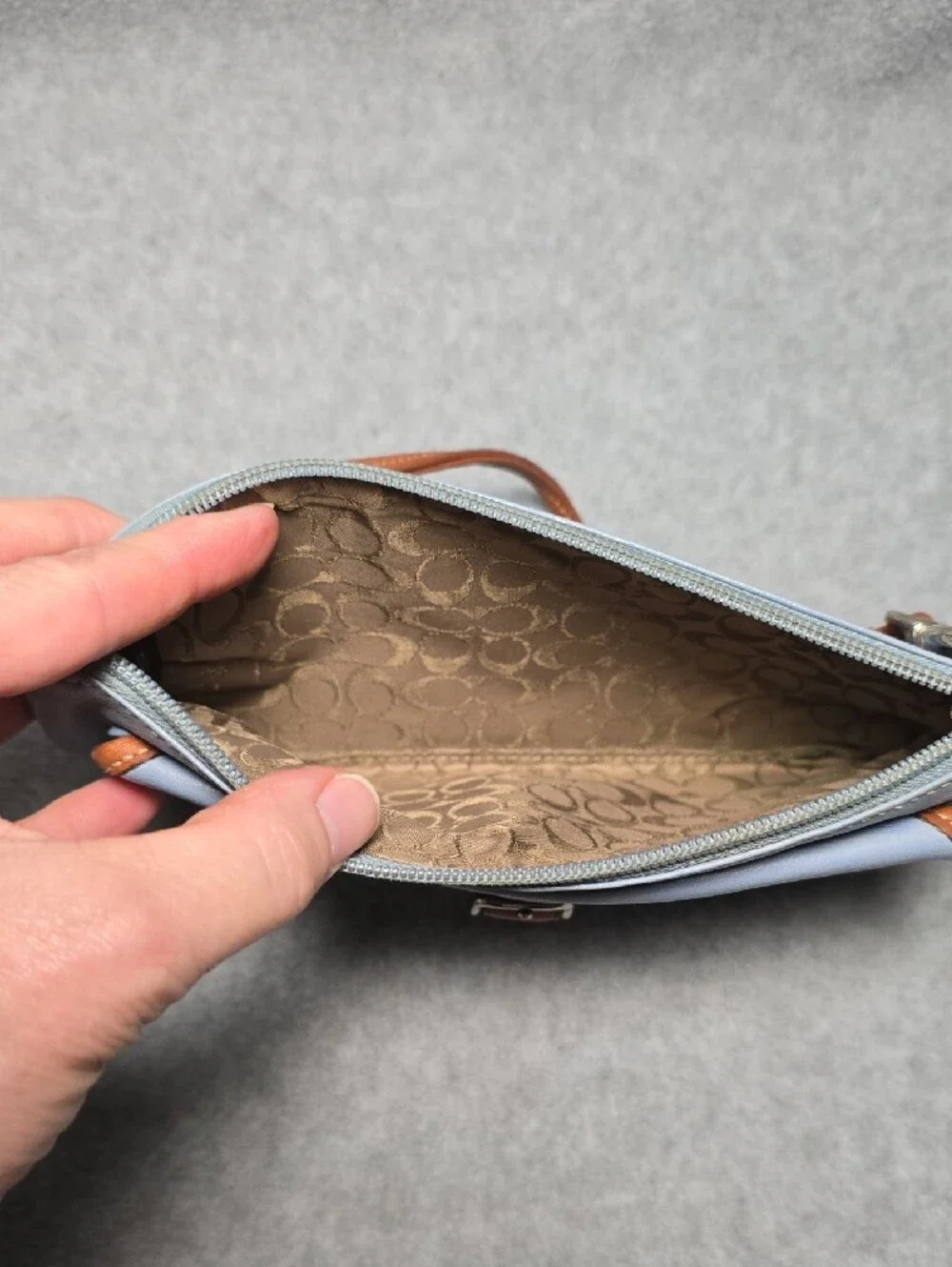 Coach Vintage Hamptons Light Blue and Tan Leather Wristlet